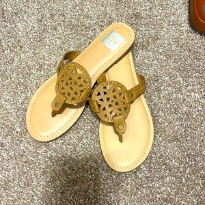 Dolce Vita Womens Sandals